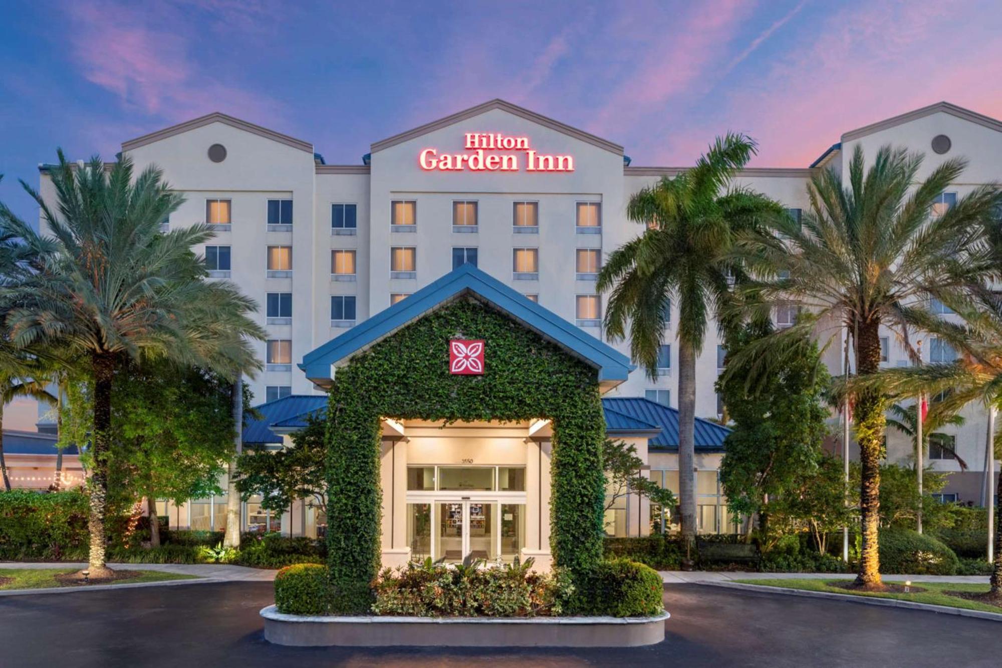 Hilton Garden Inn Miami Airport West Εξωτερικό φωτογραφία